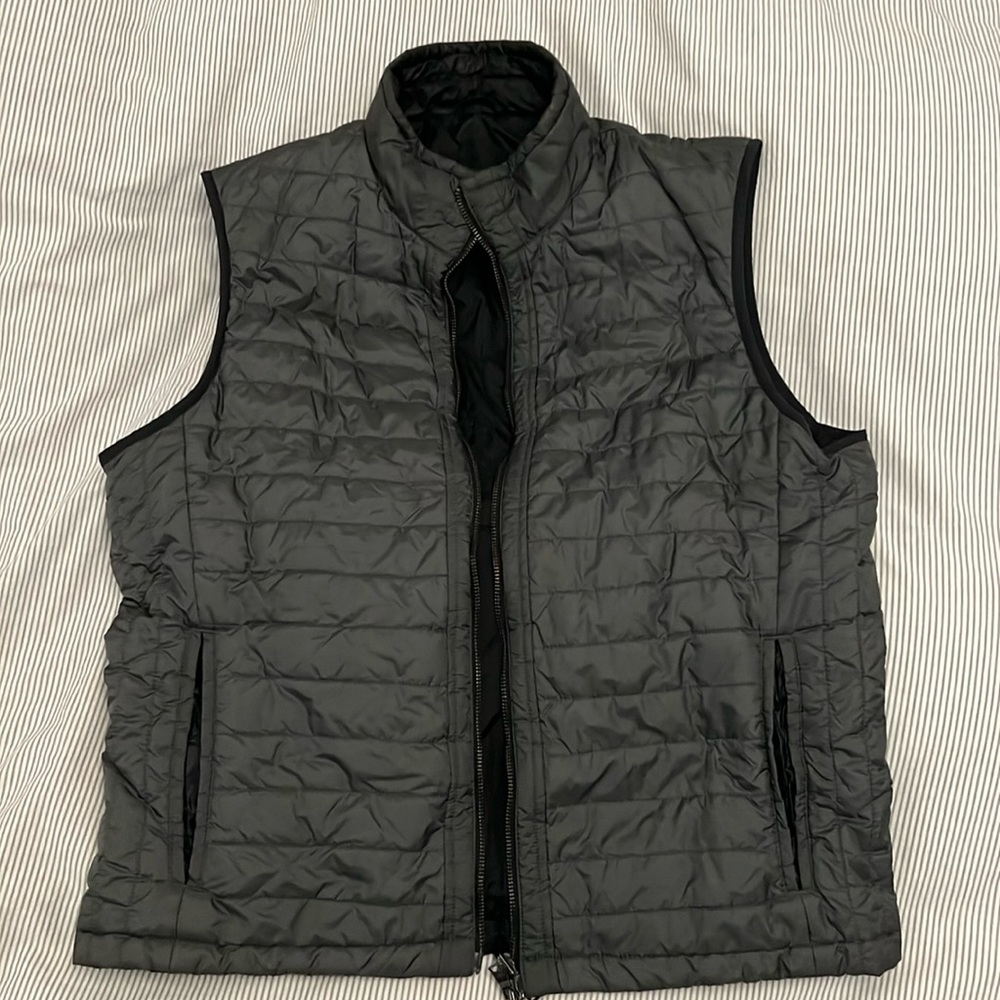 Banana Republic Reversible Vest L
